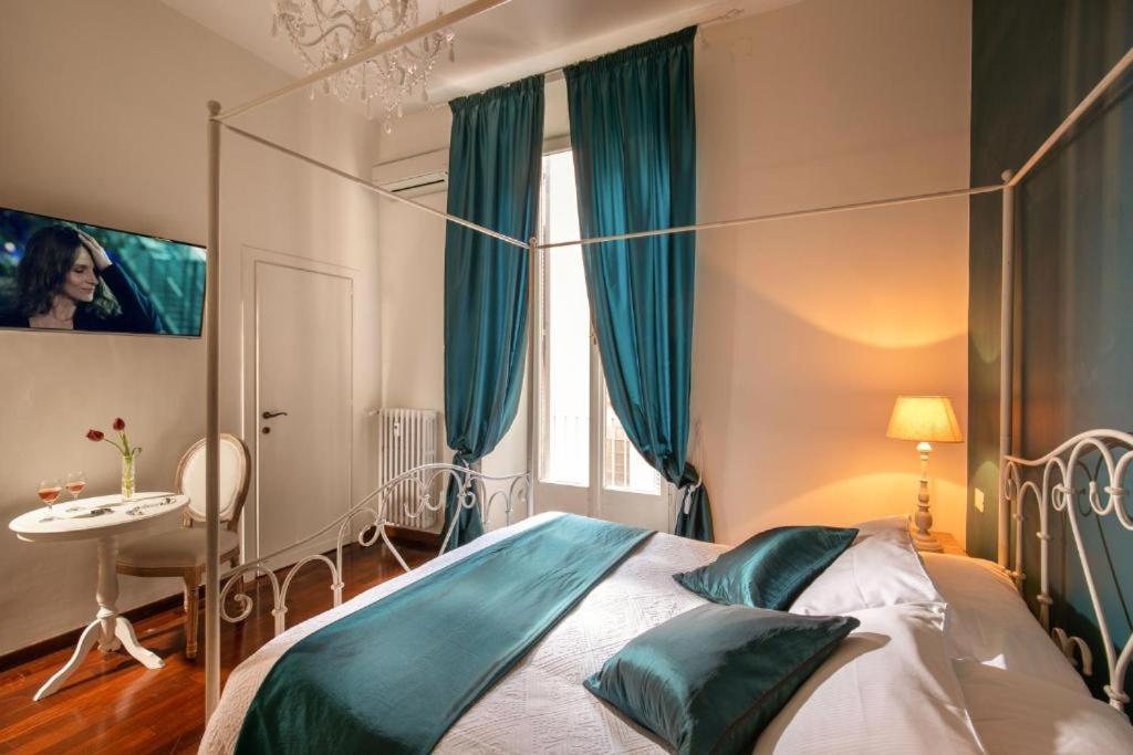 Avignonesi - Ca Domus Collection Guest house